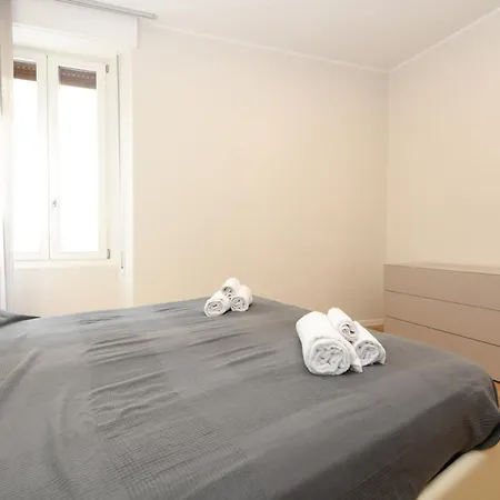 Living 11 - E Duomo A Pochi Passi Apartamento
