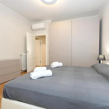 Living 11 - E Duomo A Pochi Passi Apartamento