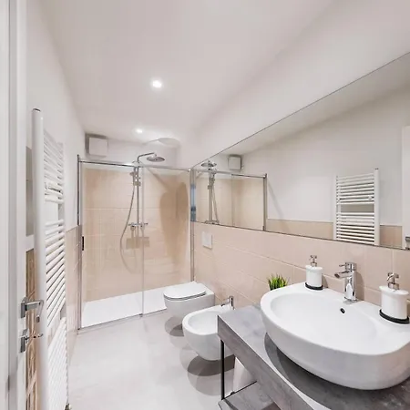 Living 11 - E Duomo A Pochi Passi Apartamento Salò